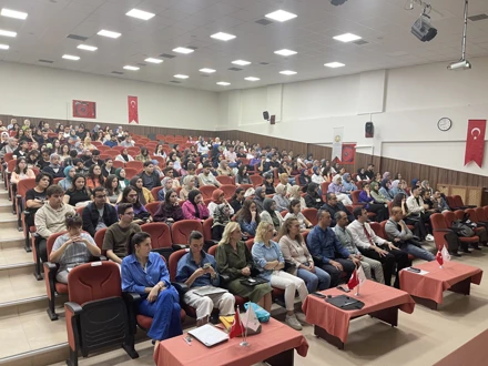 TÜBİTAK 2209-A Öğrenci Projeleri Bilgilendirme Semineri Yapıldı